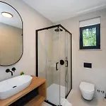 Silente Villa *